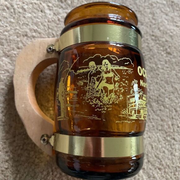 Rehoboth Boardwalk and Beach Vintage Glass Mug With Wood Handle - Picture 2 of 6